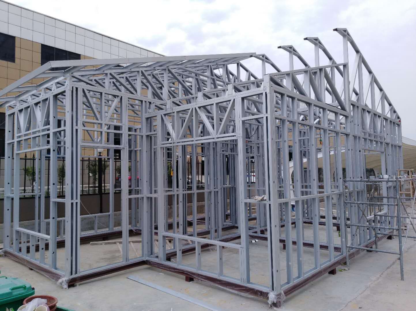 钢结构房屋施工流程